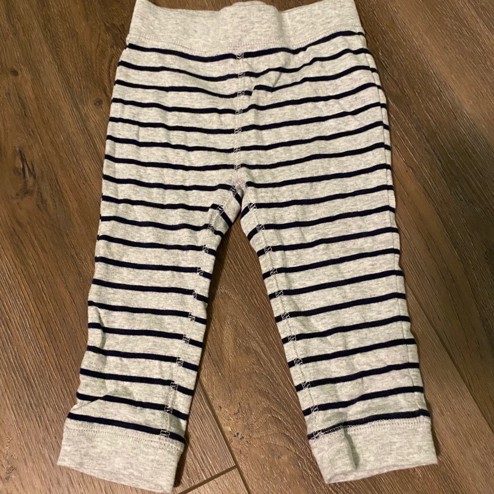 Old navy pants